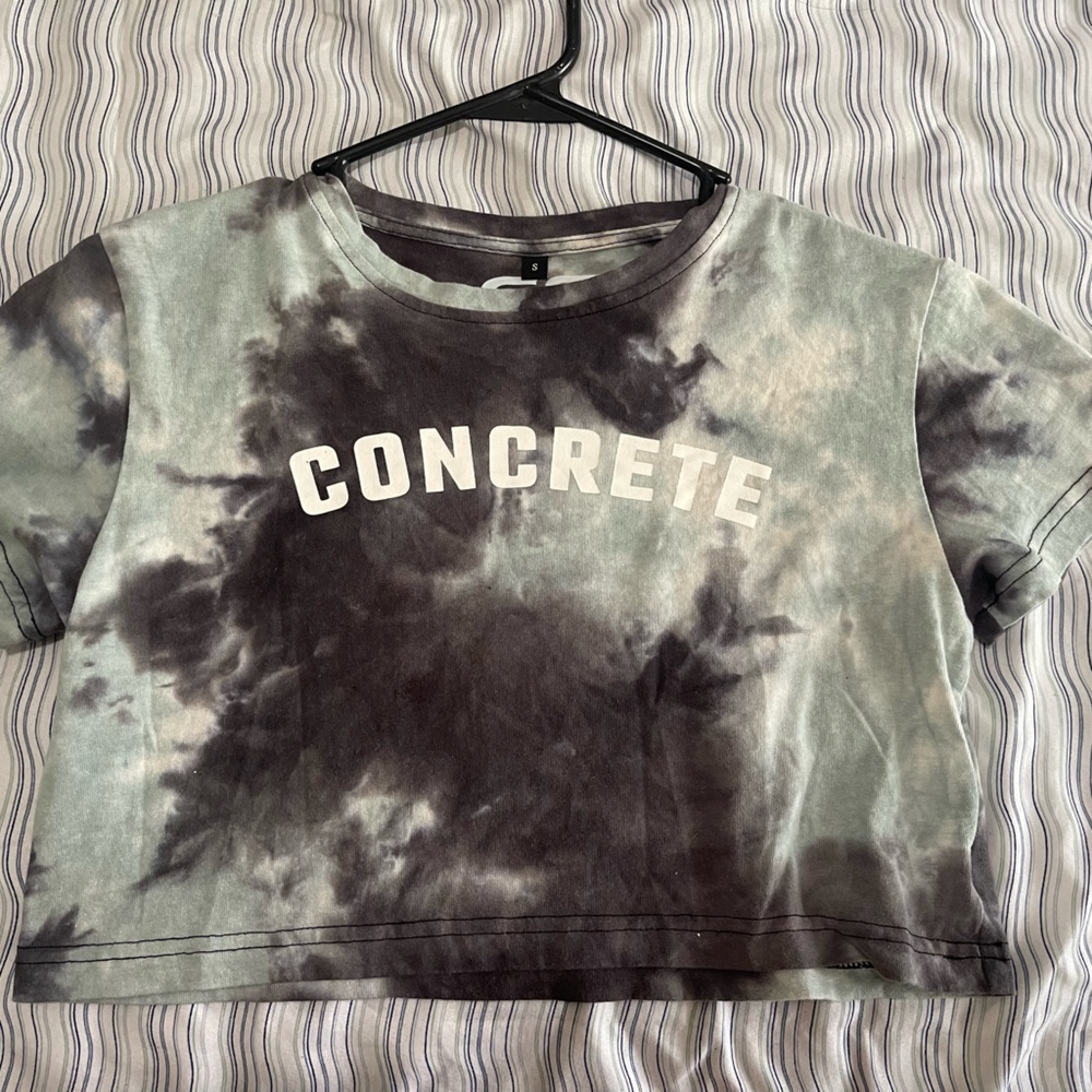 Crop t shirt